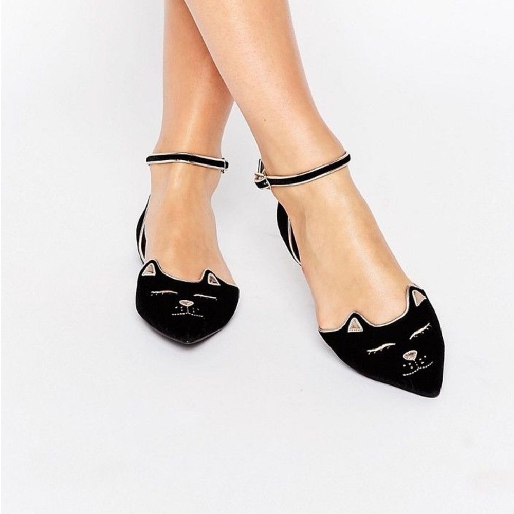 ASOS “Lexa” Pointed Toe Cat Flats Black Velvet in Women’s Size: UK 5/US 7/EU 38